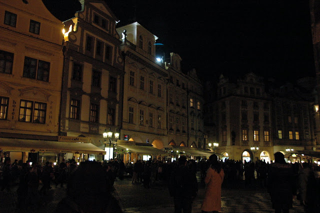 Taken at Latitude/Longitude:50.086915/14.420918. 0.05 km East Star?M?sto Hlavn?Mesto Praha Czech Republic <a href="http://www.geonames.org/maps/google_50.086915_14.420918.html"> (Map link)</a>