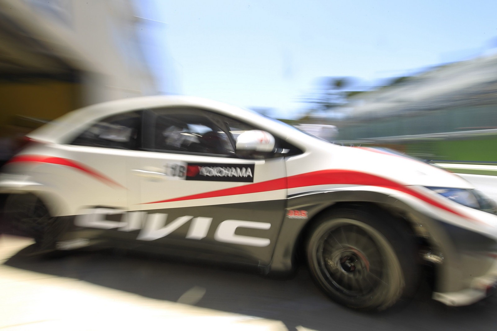 [Honda-Racing-Civic-2012-1%255B2%255D.jpg]