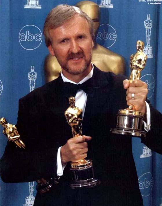 [james-cameron-king-of-the-world1110282240562%255B3%255D.jpg]