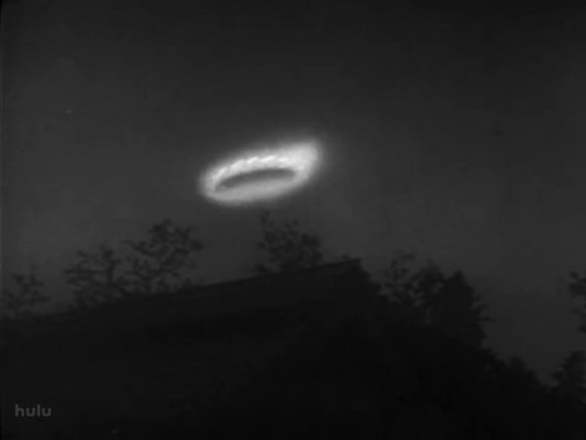 [Gammera-UFO2.jpg]