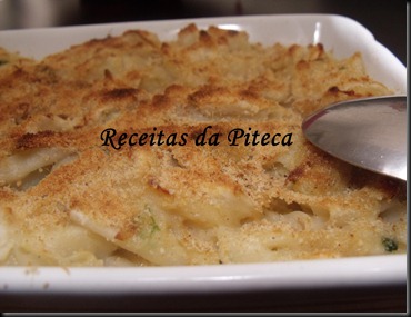 Massa de bacalhau no forno-perto Massa de bacalhau no forno-perto
