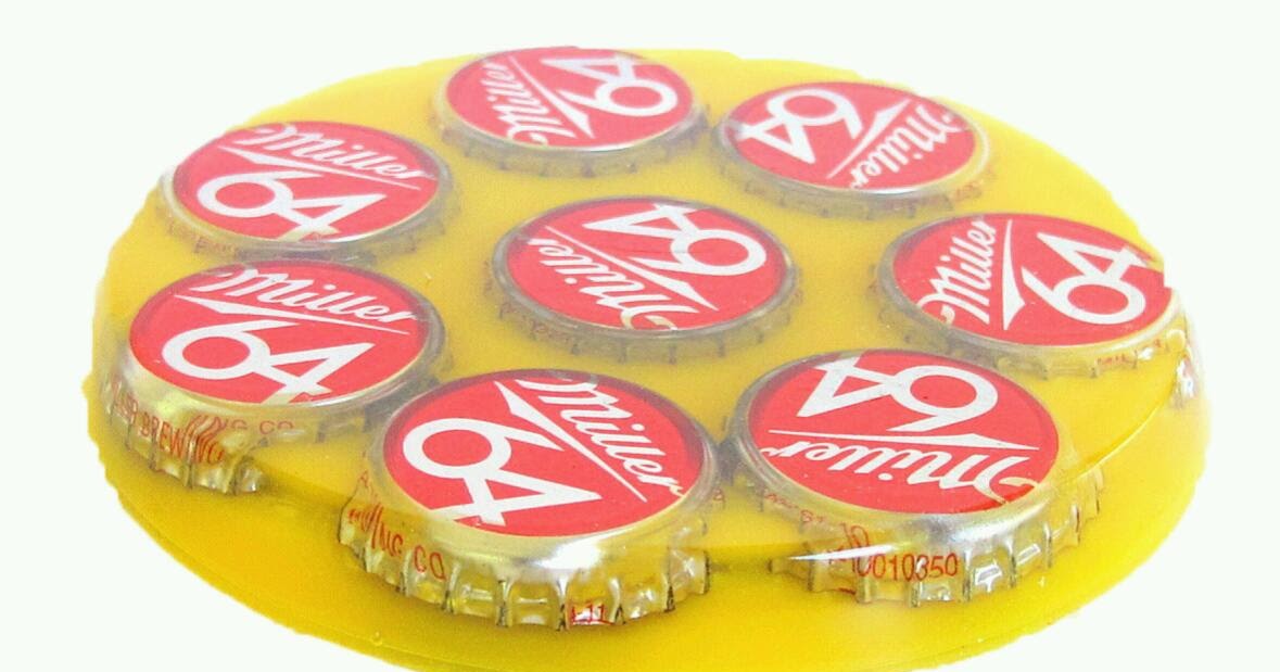 How to Make a Bottle Cap Resin Coaster