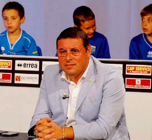 [leonardi%2520a%2520bar%2520sport%2520foto%2520gazzetta%2520di%2520parma%255B2%255D.jpg]