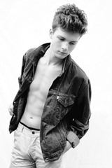 Alex Annand-004