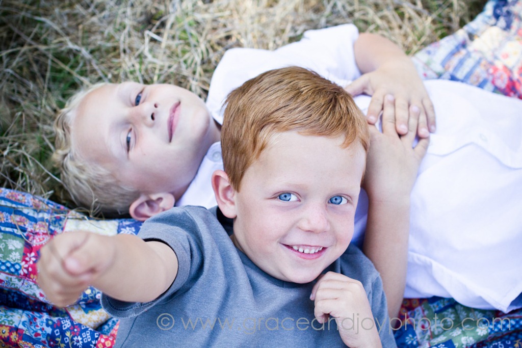 [20111015_graceandjoyphotography_009_%255B2%255D.jpg]