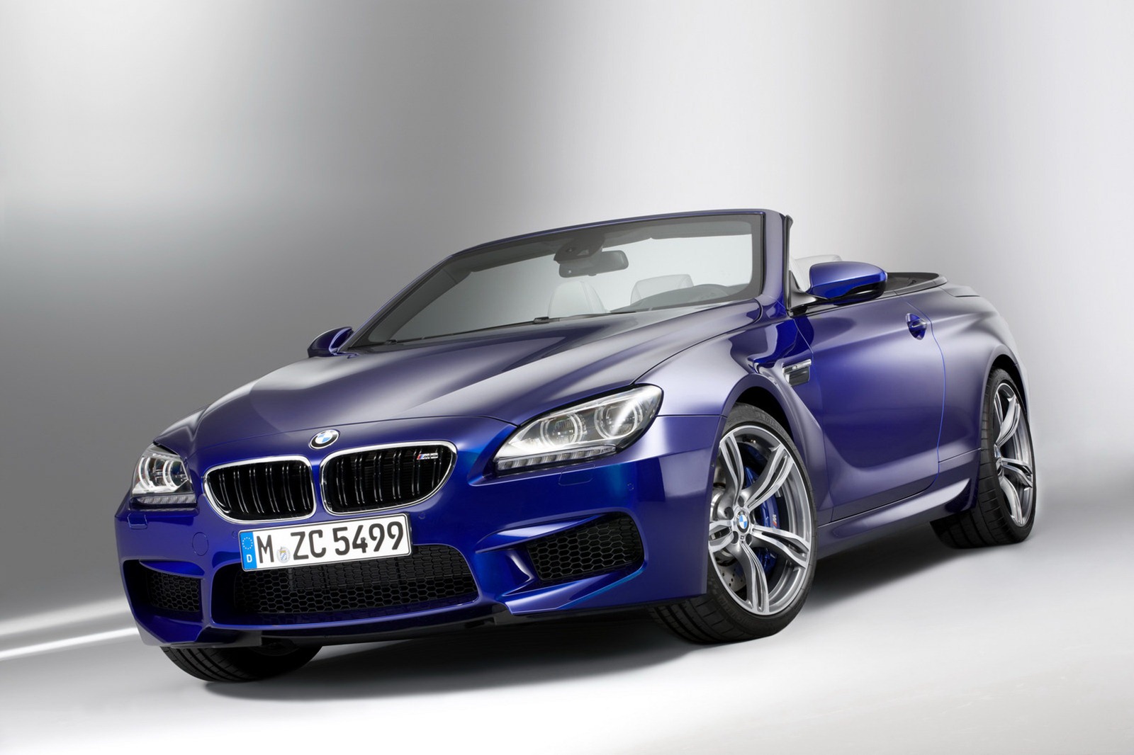 [2012-BMW-M6-21%255B4%255D.jpg]