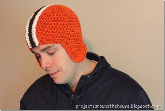 Crochet football helmet hat pattern Crochet football helmet hat pattern, Browns