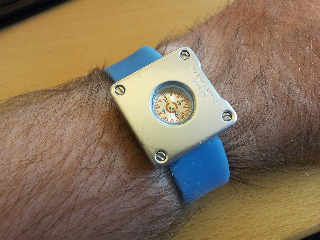 Which Watch Today...: Seiko Alba Neatnik V701 Aluminum H.A.O.C