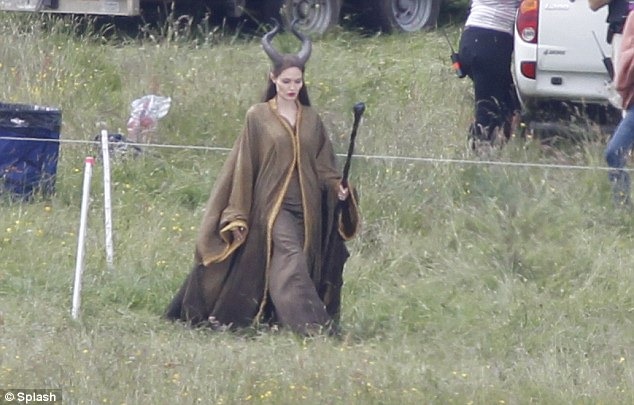 Maleficent képek a forgatásról 01