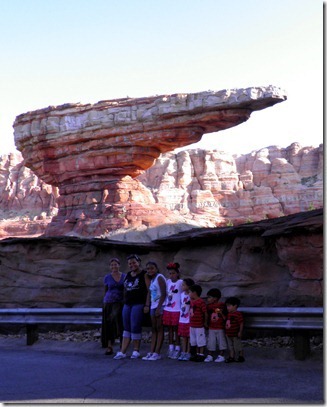 9.12.12-carsland-cousins-in-front-of_thumb 9.12.12-carsland-cousins-in-front-of_thumb