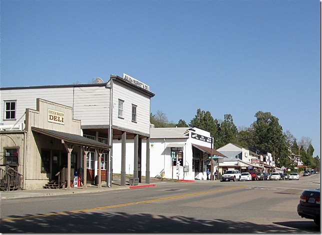 Julian street scene