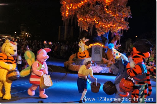 Pooh and Friends Halloween Pooh and Friends Halloween