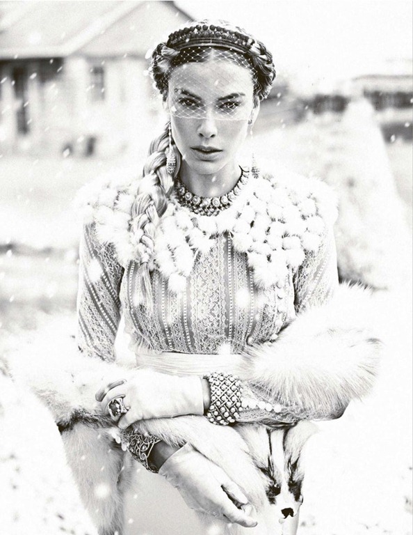 [tatler-rus-dec2011-7%255B3%255D.jpg]