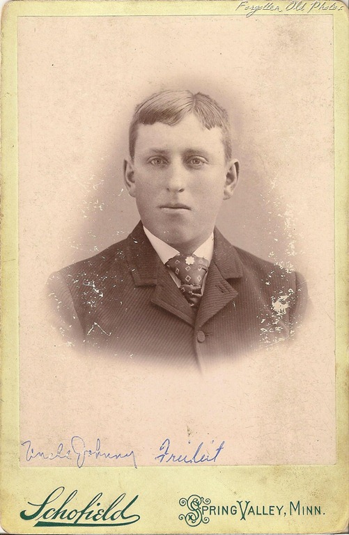 [Uncle%2520Johnny%2520Freiliet%2520Cab%2520Card%2520Craig%255B9%255D.jpg]
