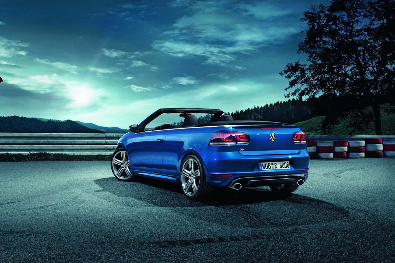 VW-Golf-R-Cabrio-4[2].jpg