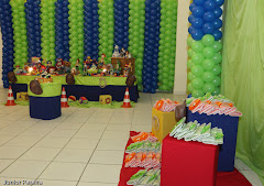 Fotos do evento Aniv. Arthur. Foto numero 109. Fotografia (fotografias) do fotógrafo profissional Junior Pereira que faz fotos de casamento, fotos 360°, fotos de 15 anos, fotos de eventos sociais, fotos de campanhas publicitárias e books fotográficos em Recife, Pernambuco (PE) e outras cidades do Nordeste. fotos casamento pe recife 360° de foto e video brasil 360 pernambuco festa br para casamentos fotografia fotografo maquiagem noivas com buffet receita doces fotolivro infantil