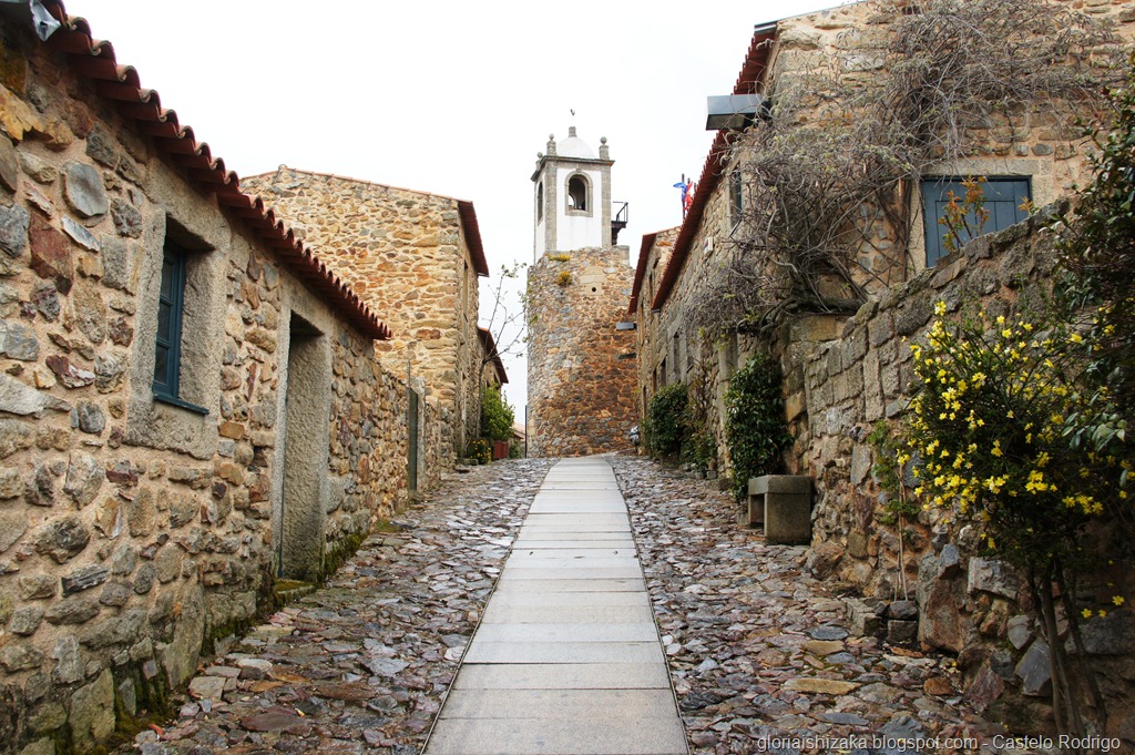 [Gl%25C3%25B3ria%2520Ishizaka%2520-%2520Castelo%2520Rodrigo%252019%255B1%255D.jpg]