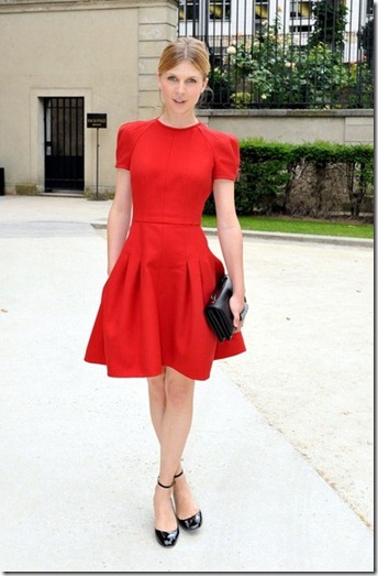 Clemence Poesy Celebs Valentino Show Paris ojqeu_zGQqZl Clemence Poesy Celebs Valentino Show Paris ojqeu_zGQqZl