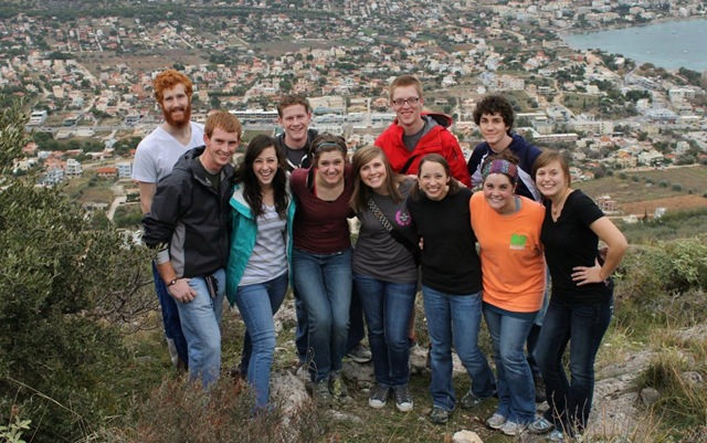 [hugmountain%255B3%255D.jpg]