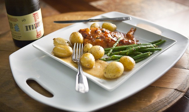 Salmon with Peach Pepper Jam Colombian Potatoes and Sauteed Asparagus-2