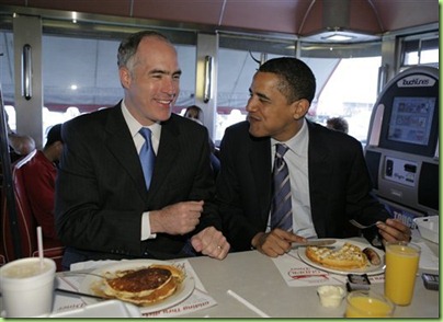 barack-obama-eating-waffles-from-chefs-choice