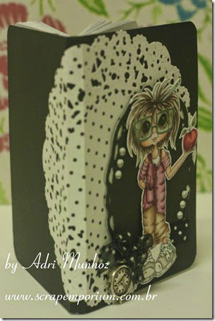 AdriMunhoz_ScrapEmporium_MyBesties_Moleskine_2 AdriMunhoz_ScrapEmporium_MyBesties_Moleskine_2