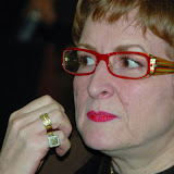 طاردتها الانتقادات طيلة 12 سنة خليدة تومي.. وزيرة “الشطيح والرديح” تغادر الحكومة طاردتها الانتقادات طيلة 12 سنة خليدة تومي.. وزيرة “الشطيح والرديح” تغادر الحكومة