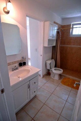 [Condo-Robert-1-Bathroom4%255B1%255D.jpg]