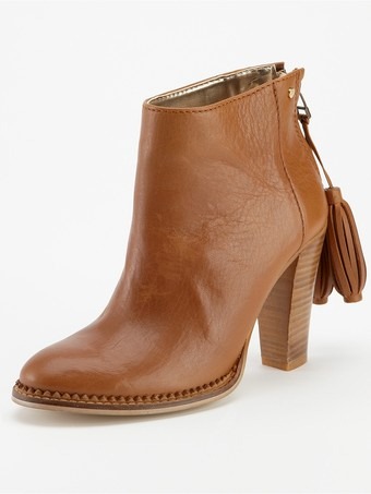 [ted-baker-tan_leather-ted-baker-ecarna-tassle-ankle-boots-product-1-4850483-942724795_medium_flex.jpg]
