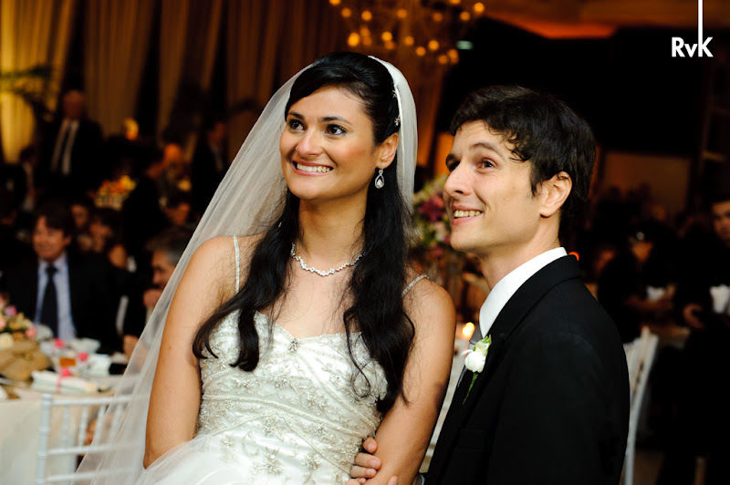 Fotos de Ana Flavia e Renato. Foto numero 174 de Rogerio von Kruger, fotografo no Rio de Janeiro (RJ), que faz fotos de casamento, fotos de musica, fotos de shows e fotos de eventos. Rogerio von Kruger faz fotos digitais de casamento no Rio de Janeiro, RJ. fotos de casamento foto digital rio janeiro rj festa noiva noivas festas album casamentos digitais retrato fotografia profissionais eventos