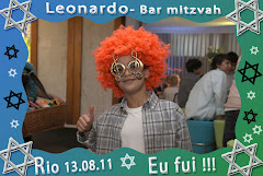 Fotos do evento Leonardo - 13.08.11. Foto numero 08 da Social Click Fotografia Digital, do Rio de Janeiro, RJ, que faz fotos divertidas, fotos malucas, fotos com fantasias, fotos na hora, fotografia maluca, fotografia divertida com molduras personalizadas. fotos divertidas malucas foto maluca animadas animado rj rio de janeiro divertida fantasia animada fotografias casamento cidade www fotografos