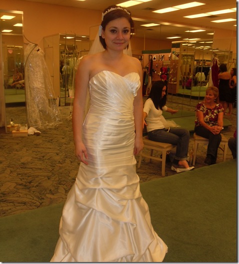 Candie's Wedding Dress 017