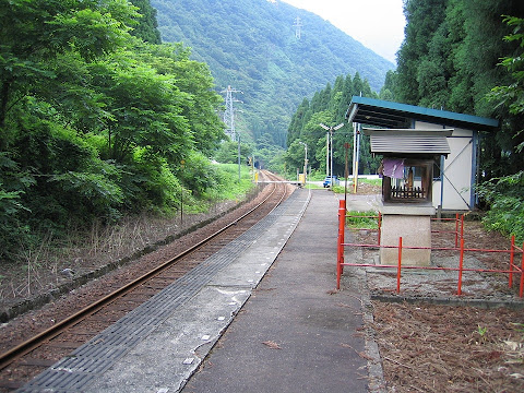 漆山駅
