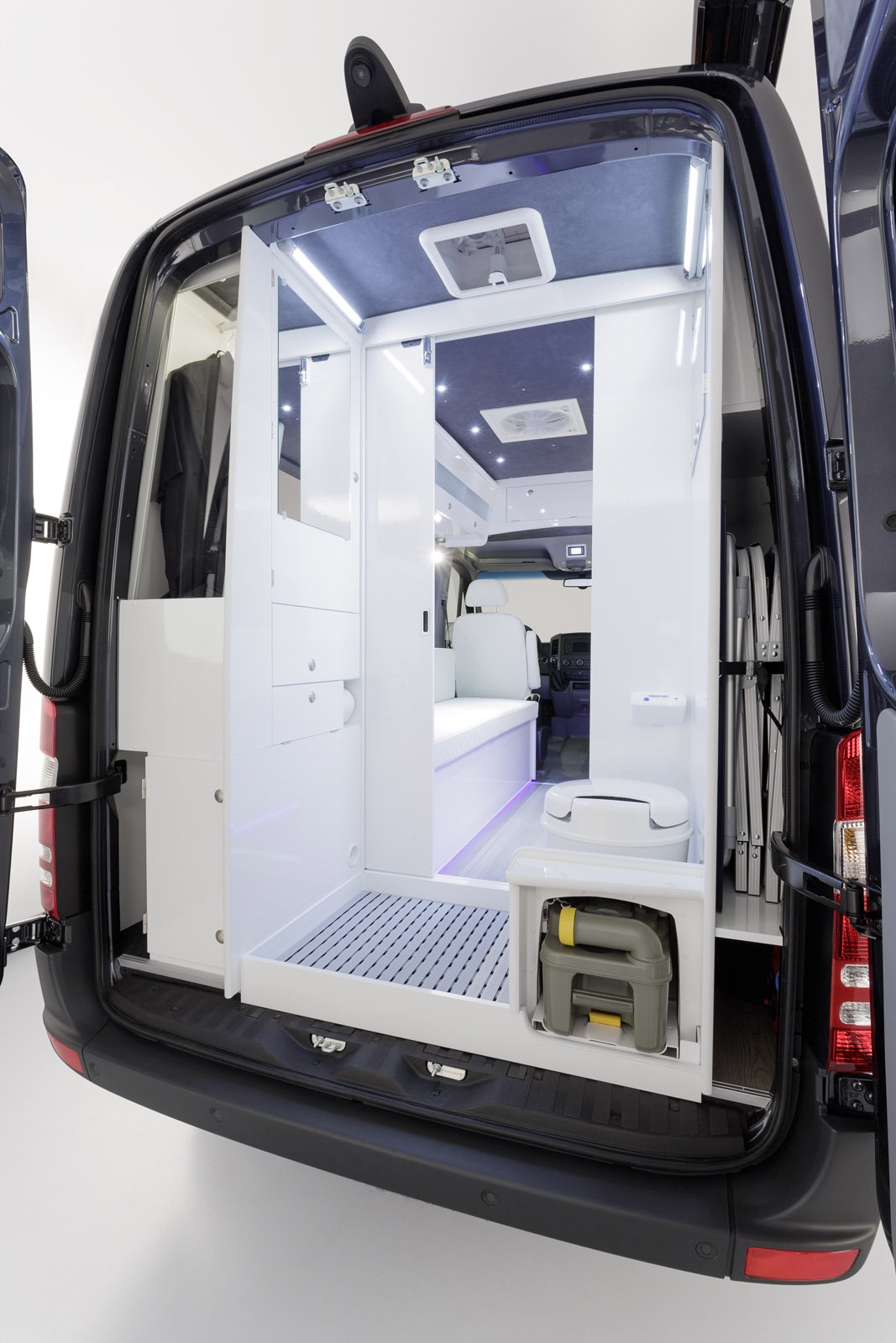 [Mercedes-Sprinter-Caravan-Concept-6%255B3%255D.jpg]