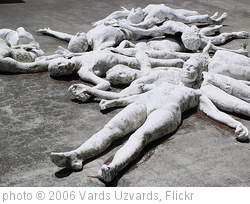 'Holocaust (p7160654)' photo (c) 2006, Vards Uzvards - license: http://creativecommons.org/licenses/by-sa/2.0/