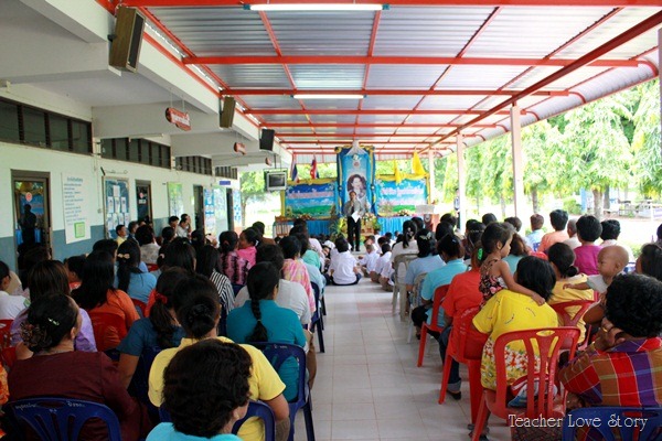 [TeacherLoveStory0078.jpg]