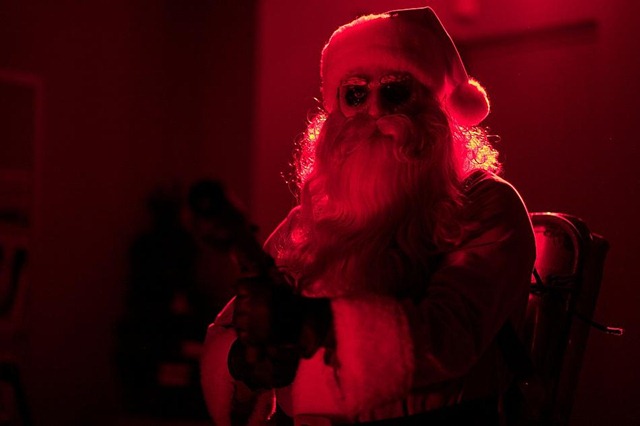 Silent Night still 03