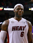 lebron james nba 121105 mia vs phx 12 King James wears 5 Colorways of Nike LeBron X in 6 Games