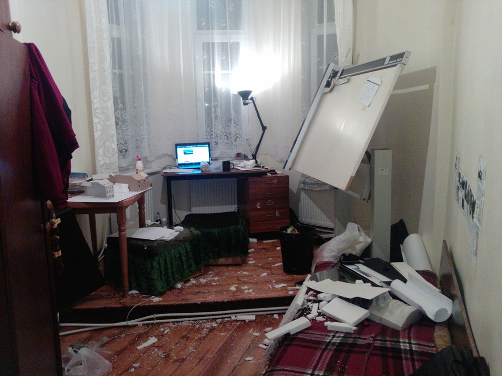 [P2351_20-09-11%255B3%255D.jpg]