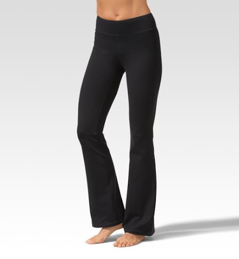 The Lucy Perfect Core Pants feature xBAR compressive technology which means strategically placed mesh insets on the abdominal and lower back, reminding you to keep your core engaged—plus it smoothes and shapes problem areas.
