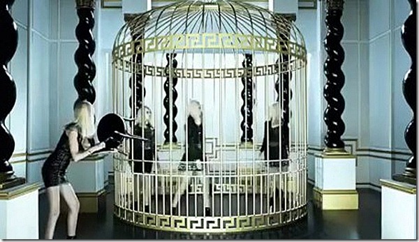 versace4-e1320940367832 versace4-e1320940367832