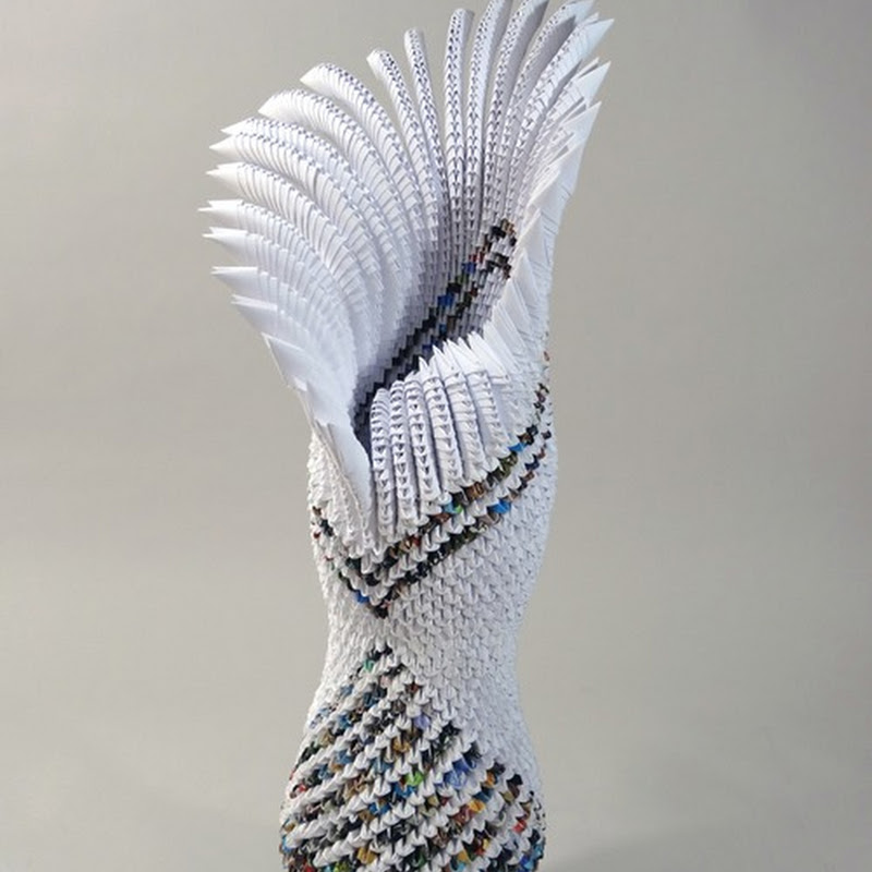 7 Amazing Contemporary Sculpture Artists – Glass, Paper, Stone and Wood