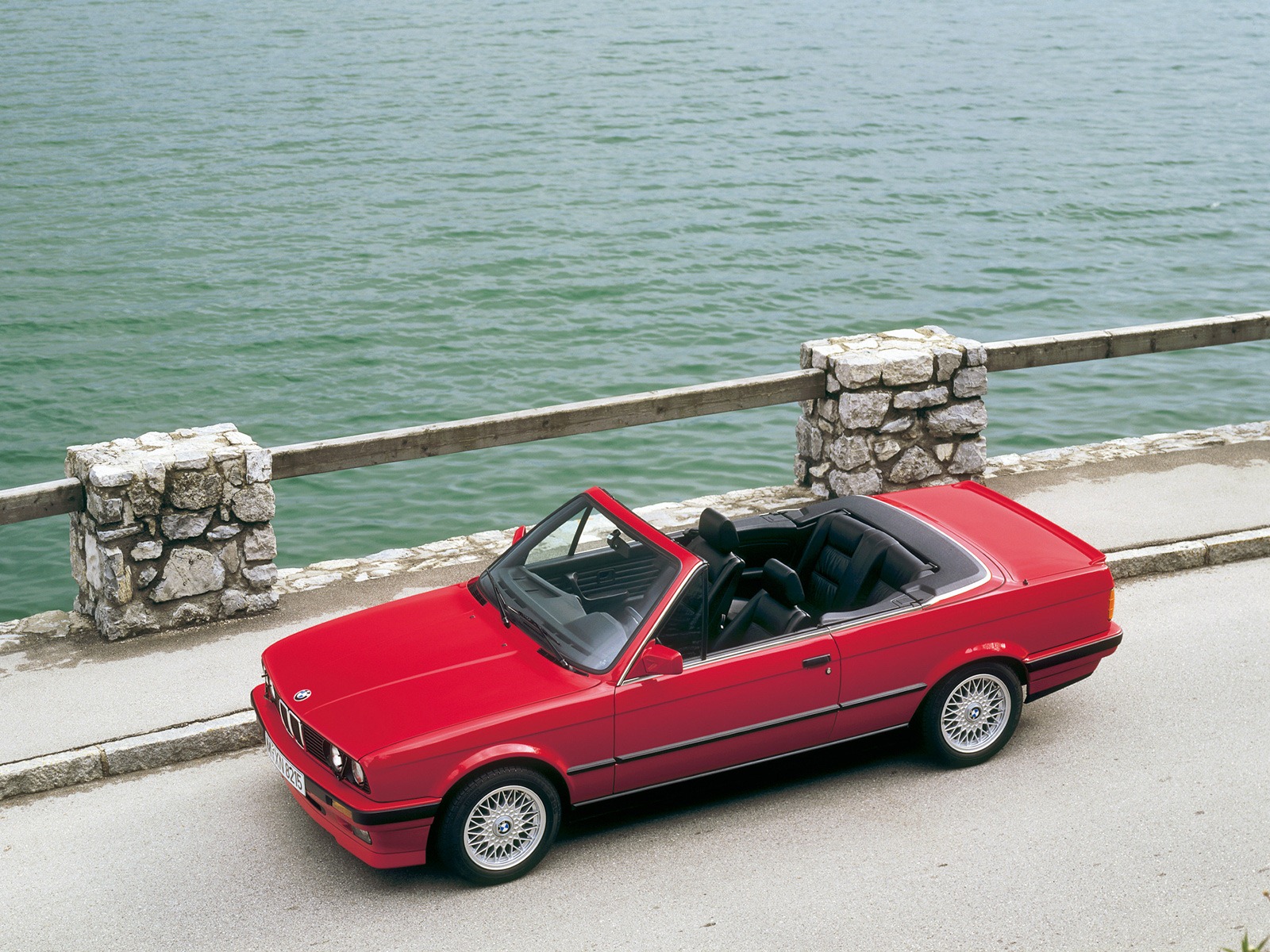 [BMW-E30-3-Series-Convertible-95.jpg]