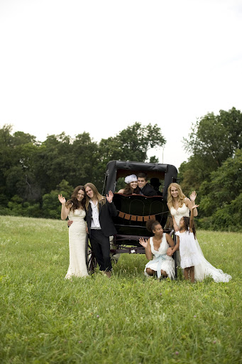 Stephanie Ascari Photography (http://stephanieascariphotography.com/)