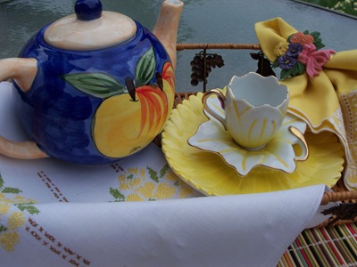 [yellow%2520teacup%2520008%255B2%255D.jpg]