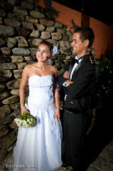 Album (digital) de fotos de Eni e Everton. Fotografias digitais do fotógrafo profissional Edimar Barbosa, do Stillart Studio Fotográfico, que faz fotos de casamento, fotos de eventos sociais, fotojornalismo e ensaios fotográficos em Guaratingueta, SP, Lorena, Aparecida, São José dos Campos, Vale do Paraíba, Sul de Minas Gerais, Litoral Norte de São Paulo e outras cidades do estado de São Paulo. fotos casamento de guaratingueta sp para noivas casamentos foto fotografia noiva arranjos imagem convites exemplos restauração fotográfica filmagens