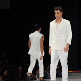 Philippine Fashion Week Spring Summer 2013 Milanos (7).JPG