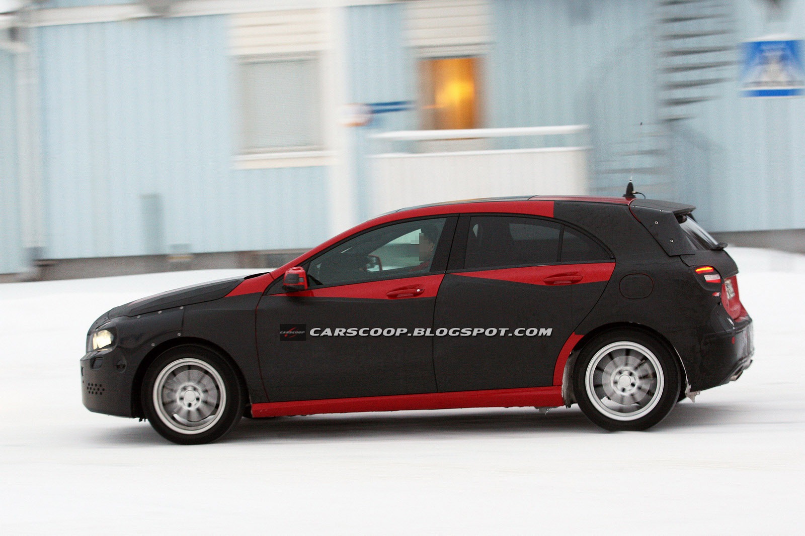 [2012-Mercedes-A-Class-3%255B3%255D.jpg]