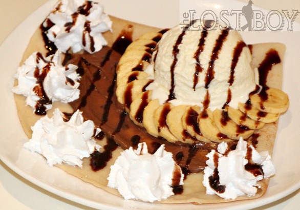 tokyo cafe banana hazelnut crepe tokyo cafe banana hazelnut crepe