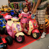 christmas warehouse sale sm mall of asia (44).JPG